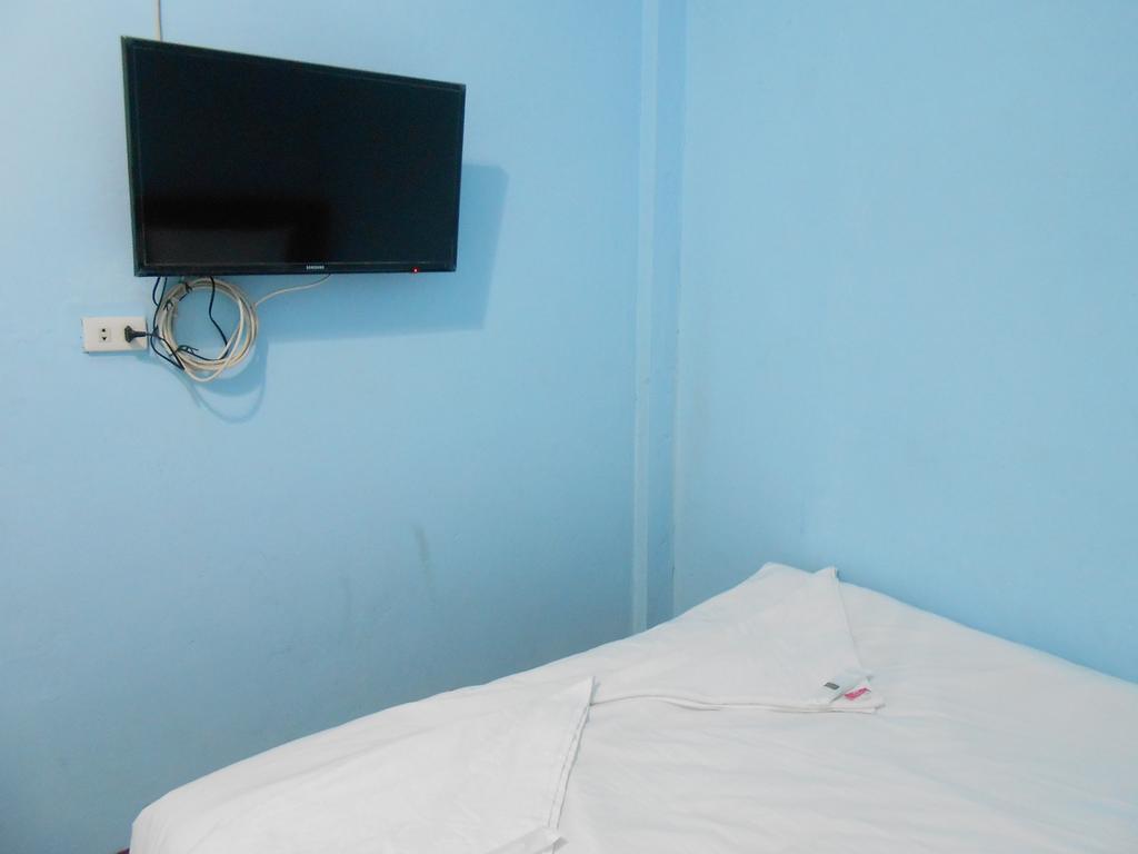 Lucky Backpacker Hostel Wientian Zewnętrze zdjęcie